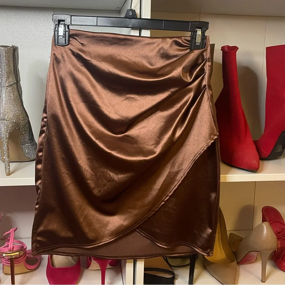 Windsor brown satin mini skirt